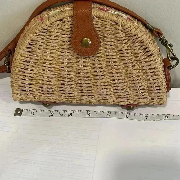 Crossbody bag - Picture 9 of 9